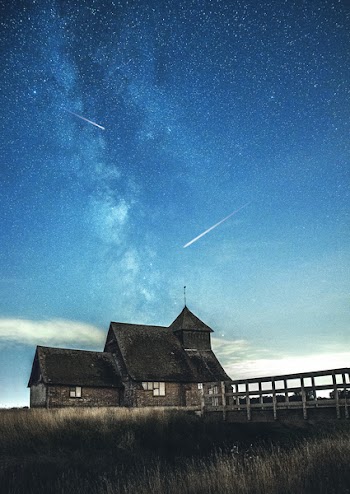 Free Photo of house, starry, sky