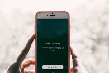 Free Photo of instagram, application, phone