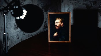Free Photo of lamp, light, spotlight