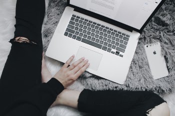 Free Photo of laptop, apple, keyboard