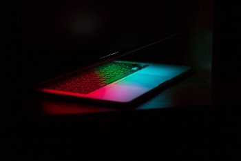 Free Photo of laptop, apple, keyboard
