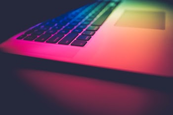 Free Photo of laptop, apple, macbook