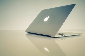 Free Photo of laptop, apple, macbook