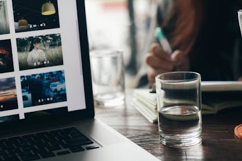 Free Photo of laptop, apple, macbook