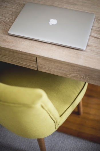 Free Photo of laptop, apple, macbook