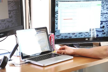 Free Photo of laptop, computers, desk
