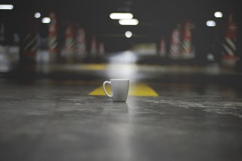 Free Photo of lights, mug, cup