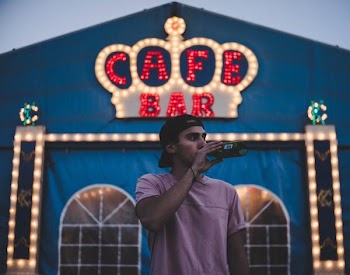 Free Photo of man, drinking, beer