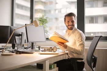 Free Photo of man, smiling, office