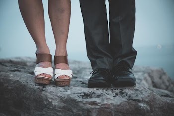 Free Photo of man, woman, feet