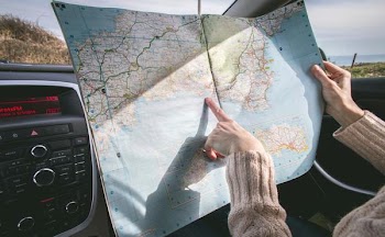 Free Photo of map, reading, car