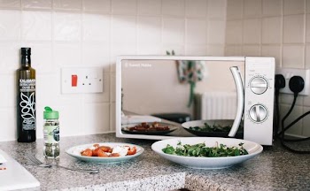 Free Photo of microwave, food, kitchen