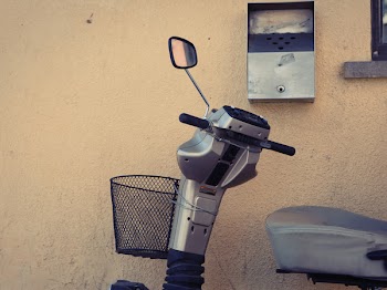 Free Photo of motorized wheelchair, basket, seat