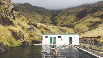 Free Photo of mountain, highland, bathroom