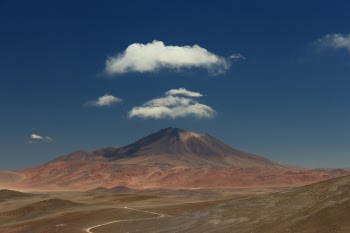 Free Photo of mountain, highland, cloud