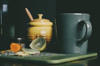 Free Photo of mug, lemon, glass