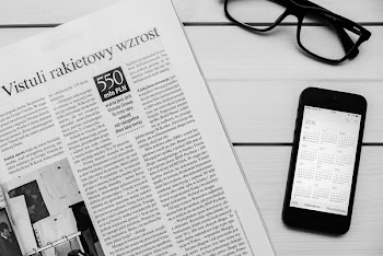 Free Photo of newspaper, magazine, reading