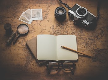 Free Photo of notepad, notebook, pencil