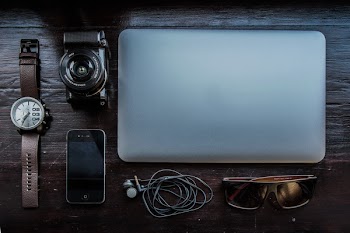 Free Photo of objects, watch, camera