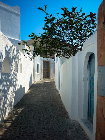 Free Photo of Oia, walkway, Santorini