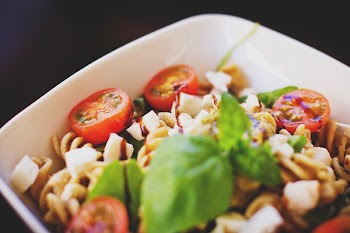 Free Photo of pasta, salad, food