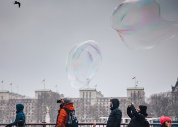 Free Photo of people, bubbles, camera
