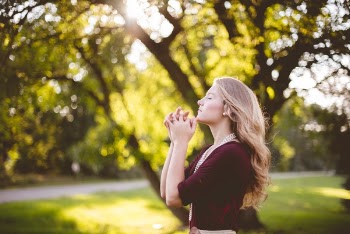 Free Photo of people, girl, praying