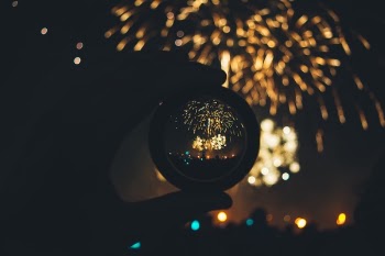 Free Photo of people, hand, snow globe