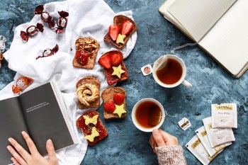 Free Photo of people, hand, tea
