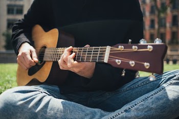 Free Photo of people, playing, guitar