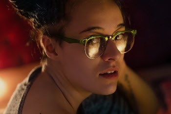 Free Photo of people, woman, eyeglasses