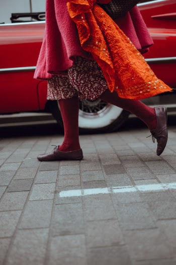 Free Photo of people, woman, walking
