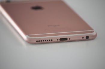 Free Photo of phone, cellphone, apple