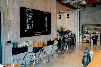 Free Photo of places, restaurant, cafe