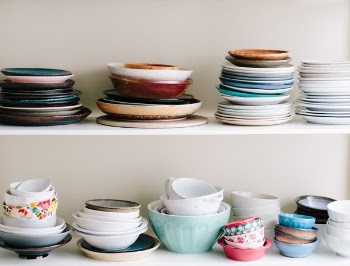 Free Photo of plates, utensils, cabinet