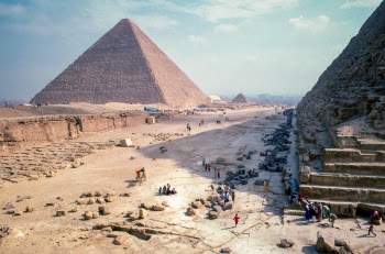 Free Photo of pyramid, blue, sky