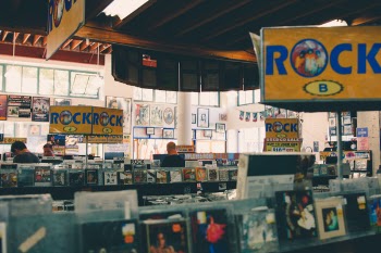Free Photo of record, shop, store