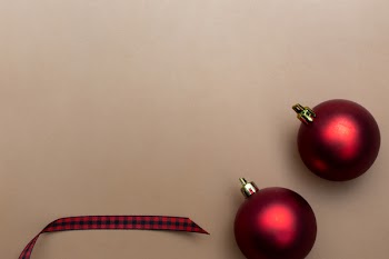 Free Photo of red, christmas, baubles