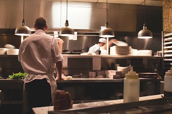 Free Photo of restaurant, kitchen, chefs