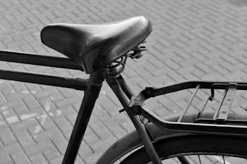 Free Photo of retro, bicycle, street