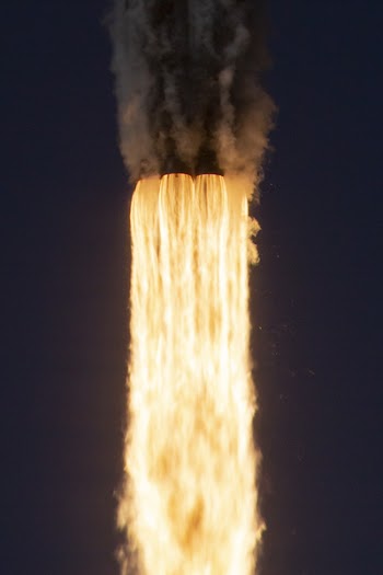 Free Photo of rocket, liftoff, fire