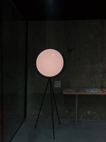 Free Photo of round, white, light