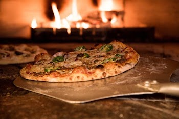 Free Photo of rustic, pizza, oven