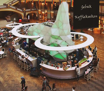 Free Photo of shopping mall, stores, restaurant