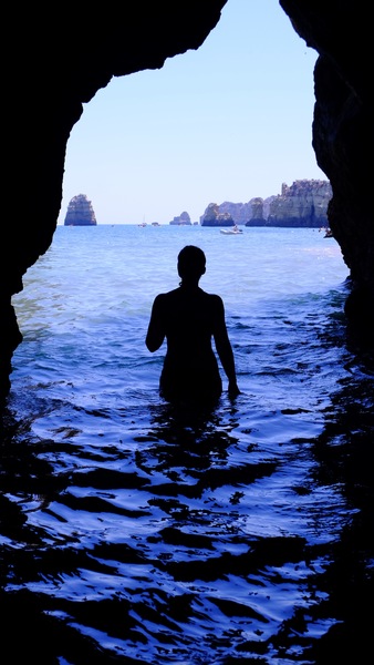 Free Photo of silhouette, woman, alone