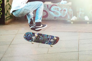 Free Photo of skateboard, street, man