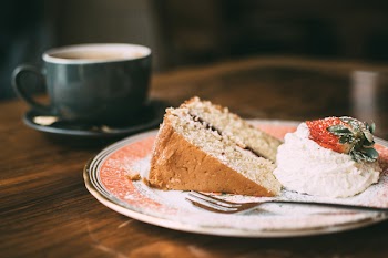 Free Photo of sliced, cake, cream