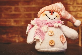 Free Photo of snowman, scarf, hat