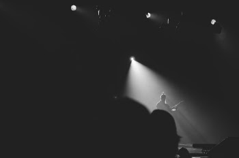 Free Photo of stage, people, man