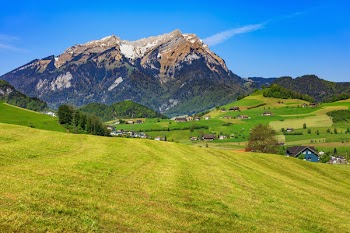 Free Photo of Stanserhorn, Pilatus, springtime